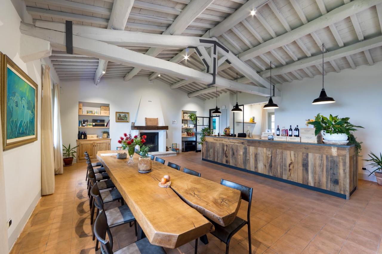 Agriturismo Podere L'Aione 스칸사노 외부 사진